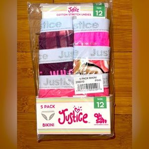 Justice size 12❤️